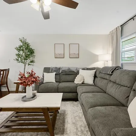 Apartamento Short Walk To Downtown Historic Hillsborough Unitb